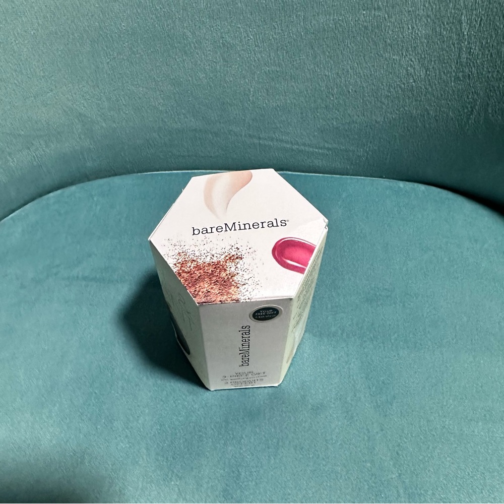 Bare Minerals 3 Piece Lip and makeup Set - Picture 3 of 8